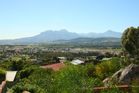 House For Sale in Mountainside Estate, Gordons Bay