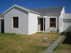 House For Sale in Onverwacht, Gordons Bay
