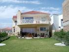 House For Sale in Harbour Island, Gordons Bay